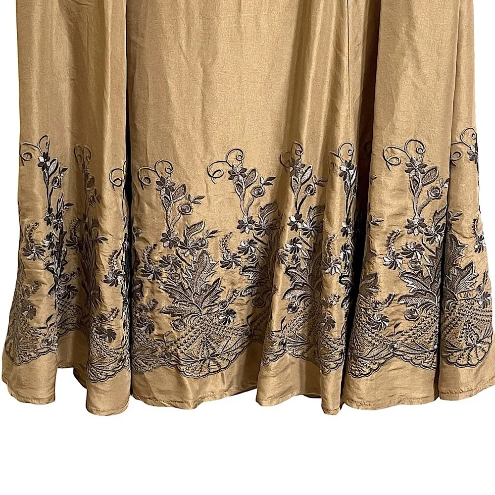 Sundance 100% Silk Embroidered Maxi Skirt Gray Floral Boho Romantic Size 4 - Picture 4 of 9
